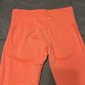 NVGTN SEAMLESs CONTOUR LEGGINGS